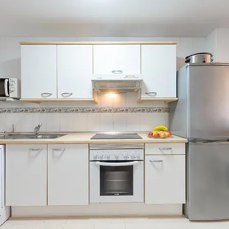 Apartamento Acogedor Con Vista Al Mar Malaga Exterior photo